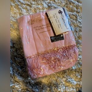 NWT Cashmere Boutique Scarf/Wrap
